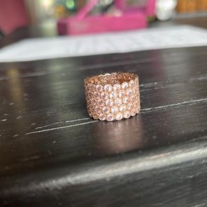 rose gold infinity ring